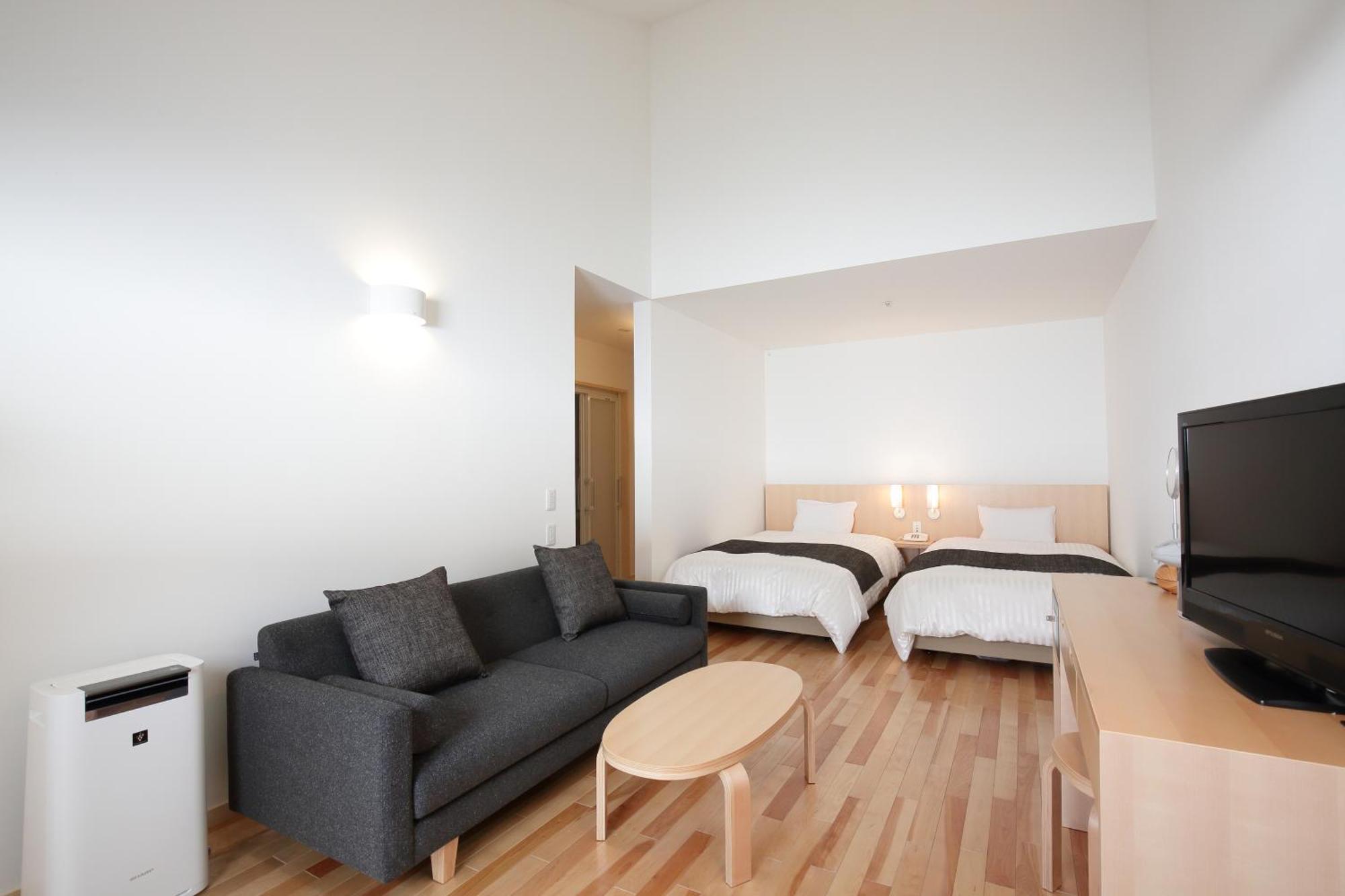 Log Hotel The Maple Lodge Iwamizawa Ngoại thất bức ảnh