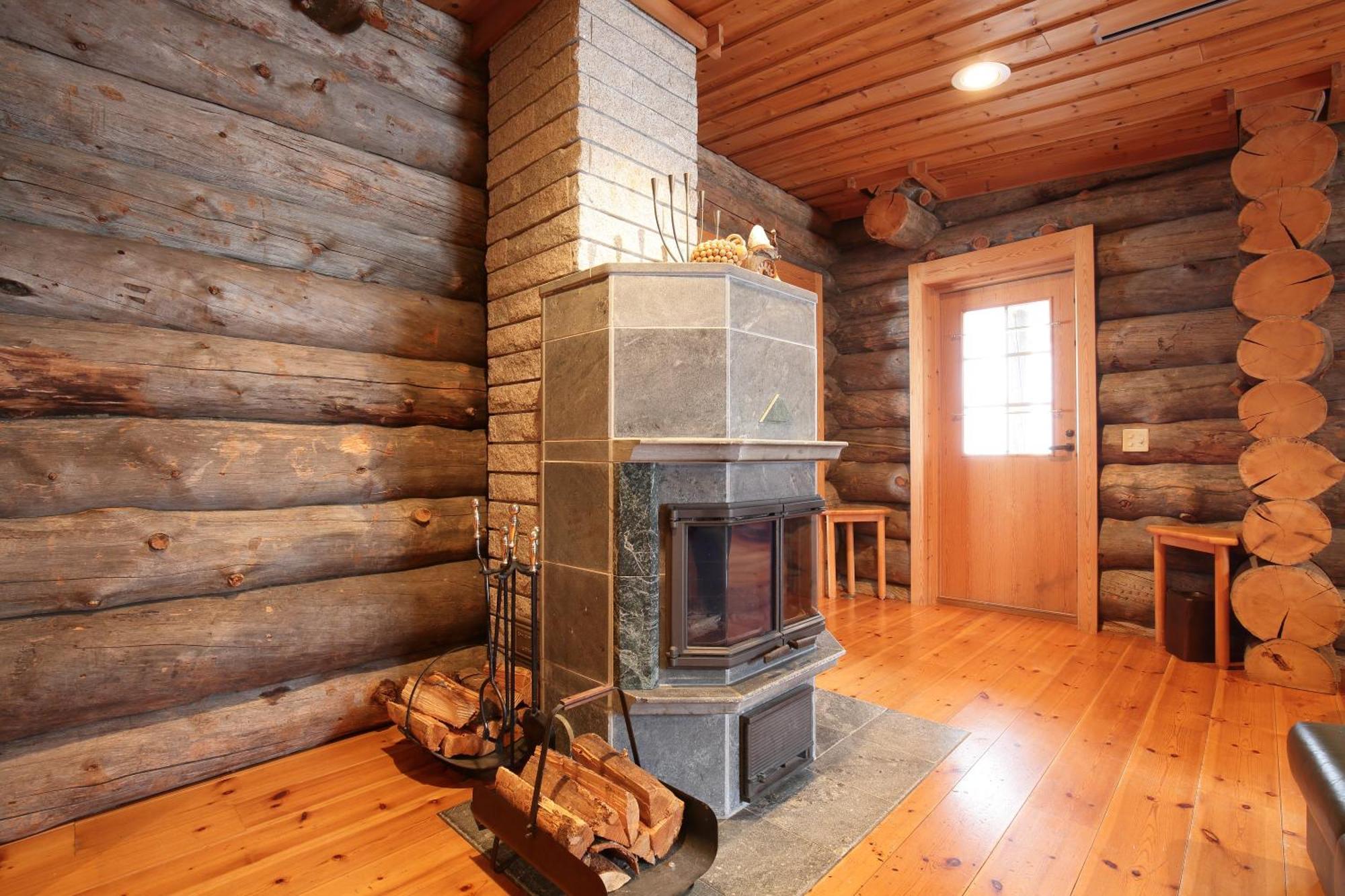 Log Hotel The Maple Lodge Iwamizawa Ngoại thất bức ảnh